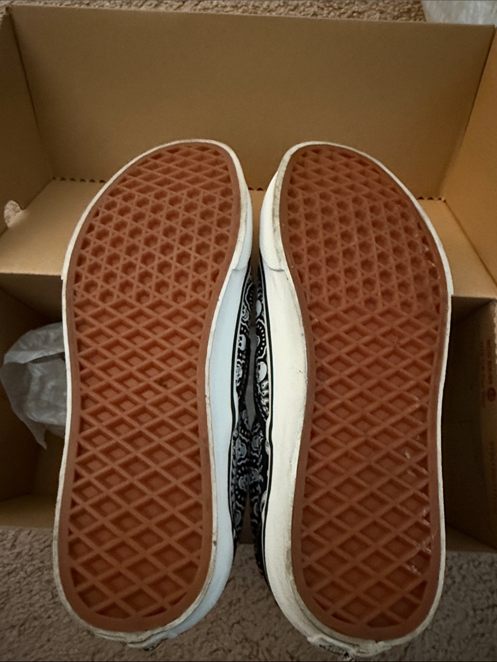 Vans Black & White Paisley Skull Slip-On Sneakers - Picture 5 of 6